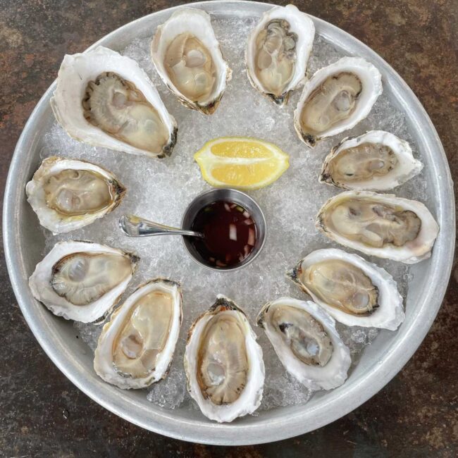 Oyster Serving